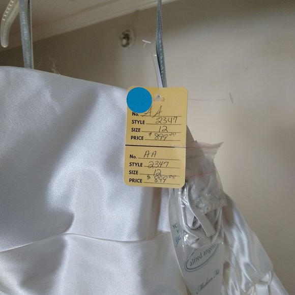 NWT! Alfred Angelo # 2347 size # 12 - Picture 6 of 6